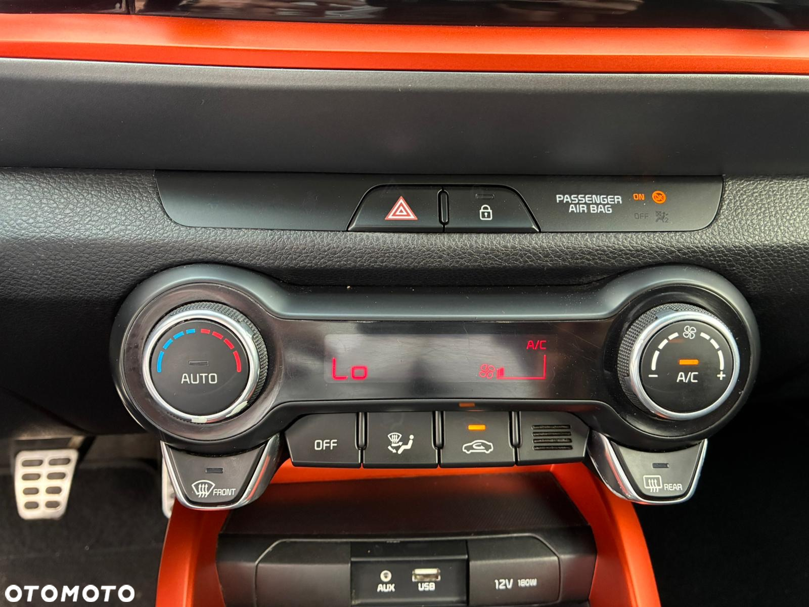 Kia Stonic 1.6 CRDi Spirit - 37