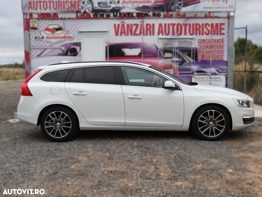 Volvo V60 D4 Geartronic Momentum - 18