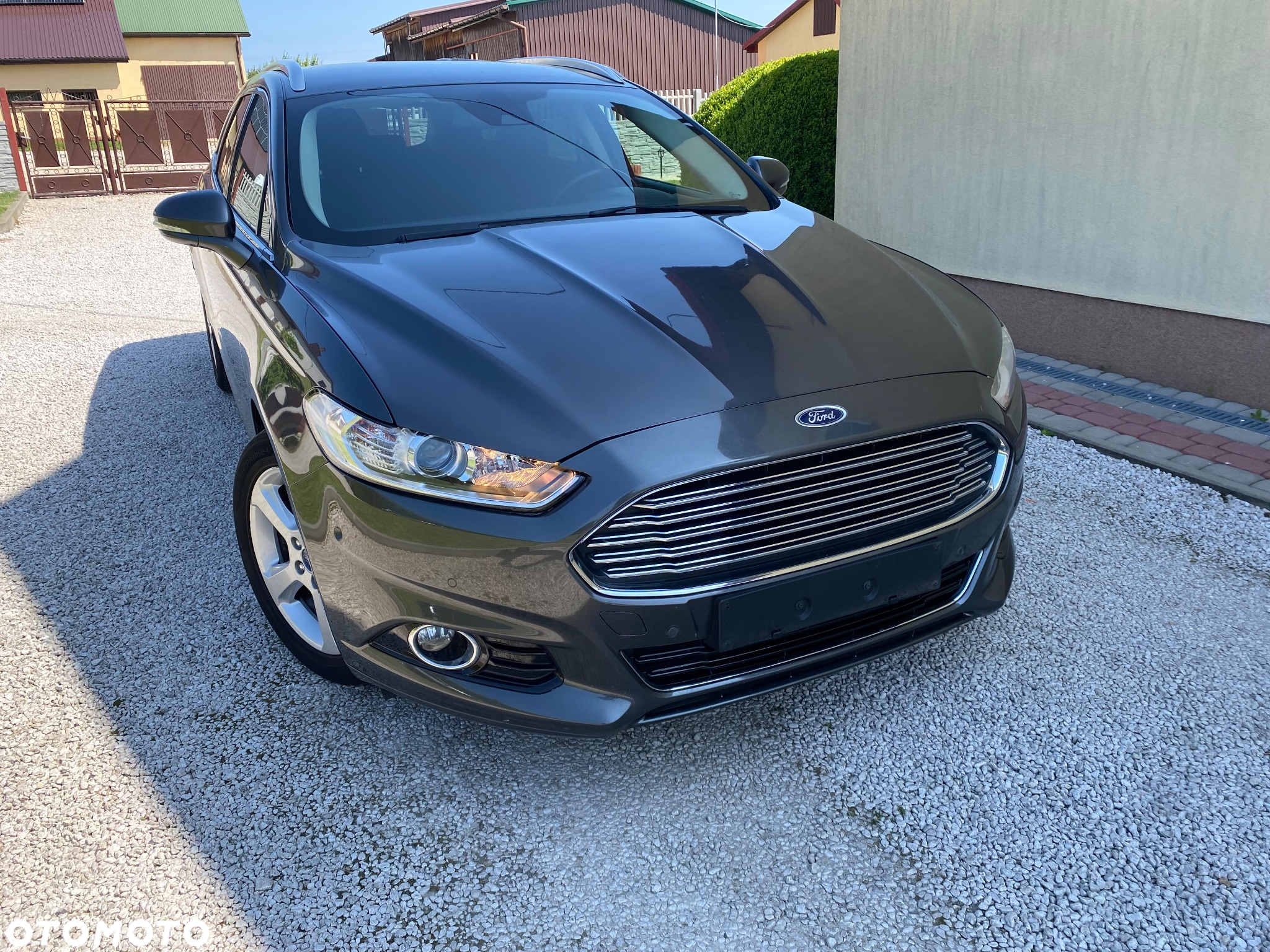 Ford Mondeo 1.5 EcoBoost Start-Stopp Titanium - 2