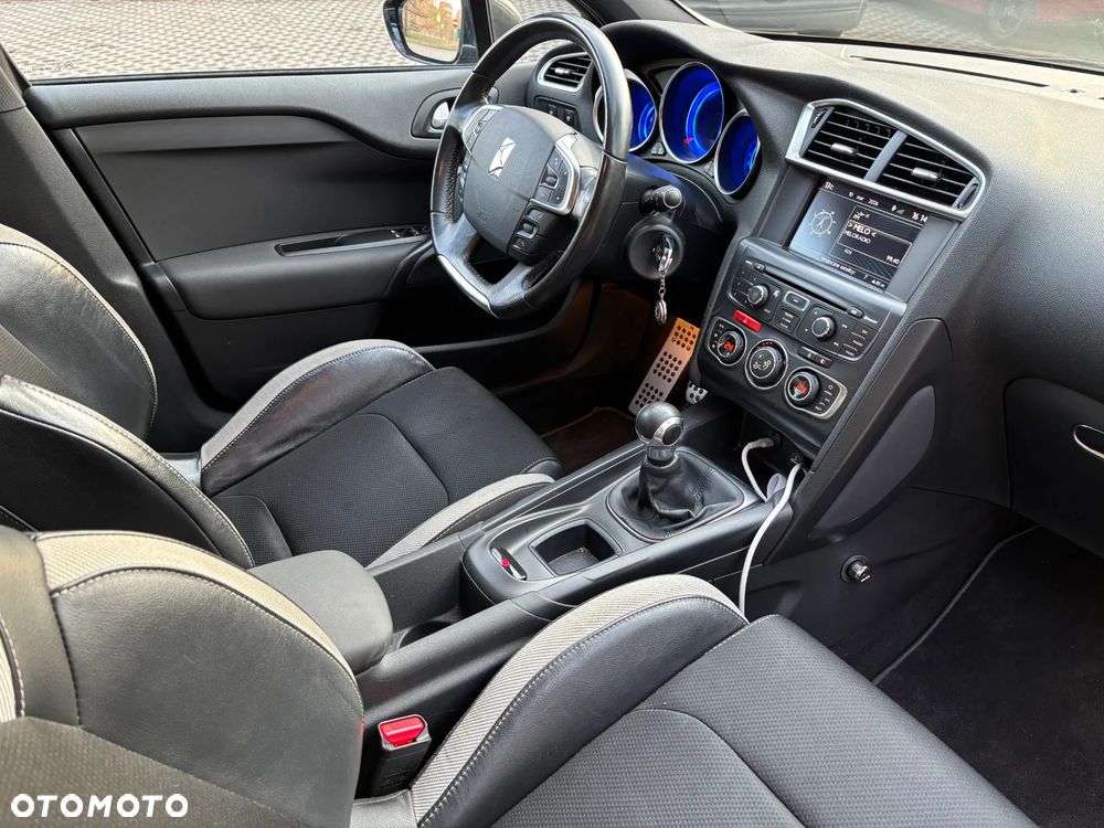 Citroën DS4 1.6 VTi SoChic - 17