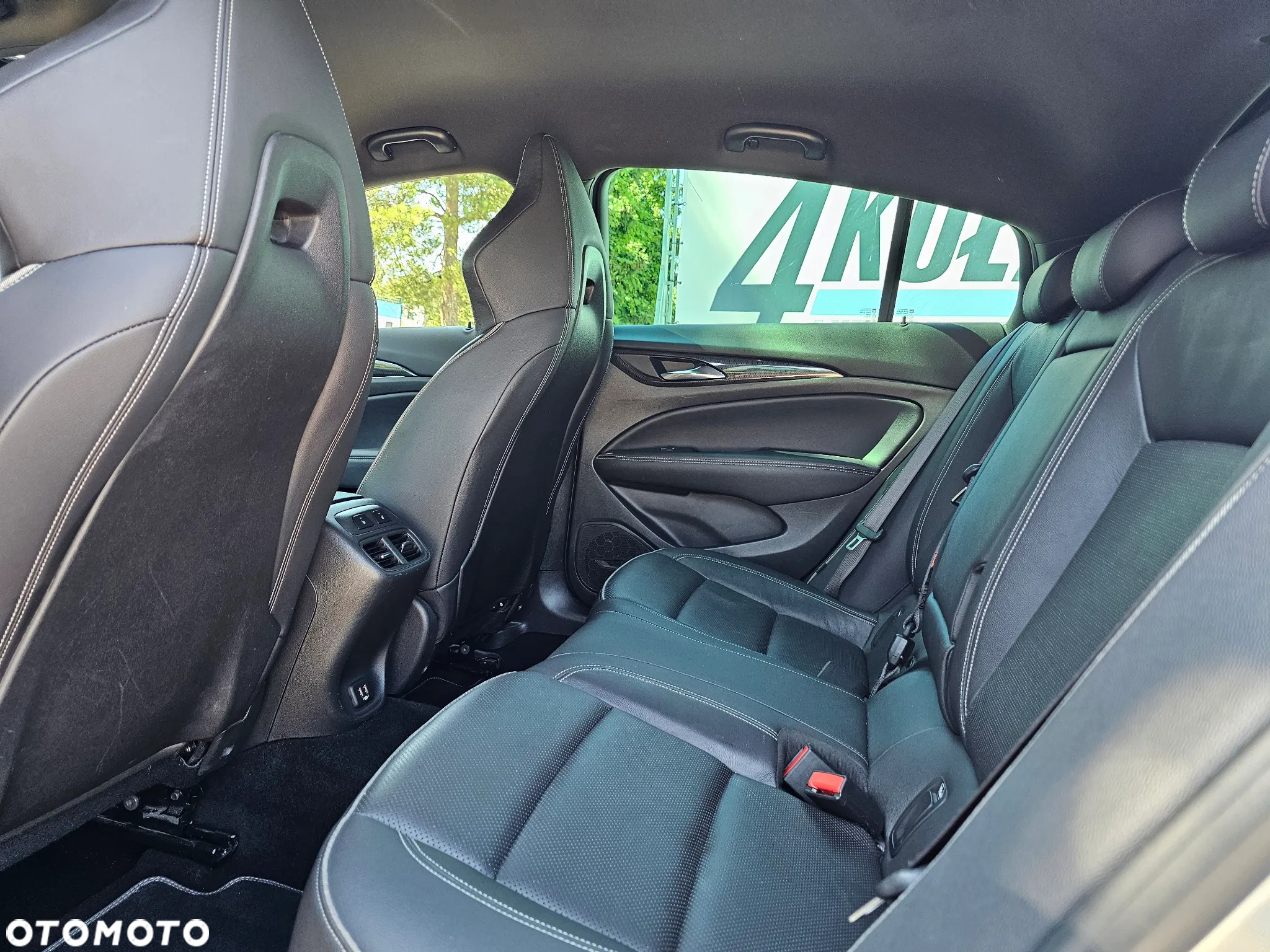 Opel Insignia 2.0 CDTI 4x4 GSi S&S - 18