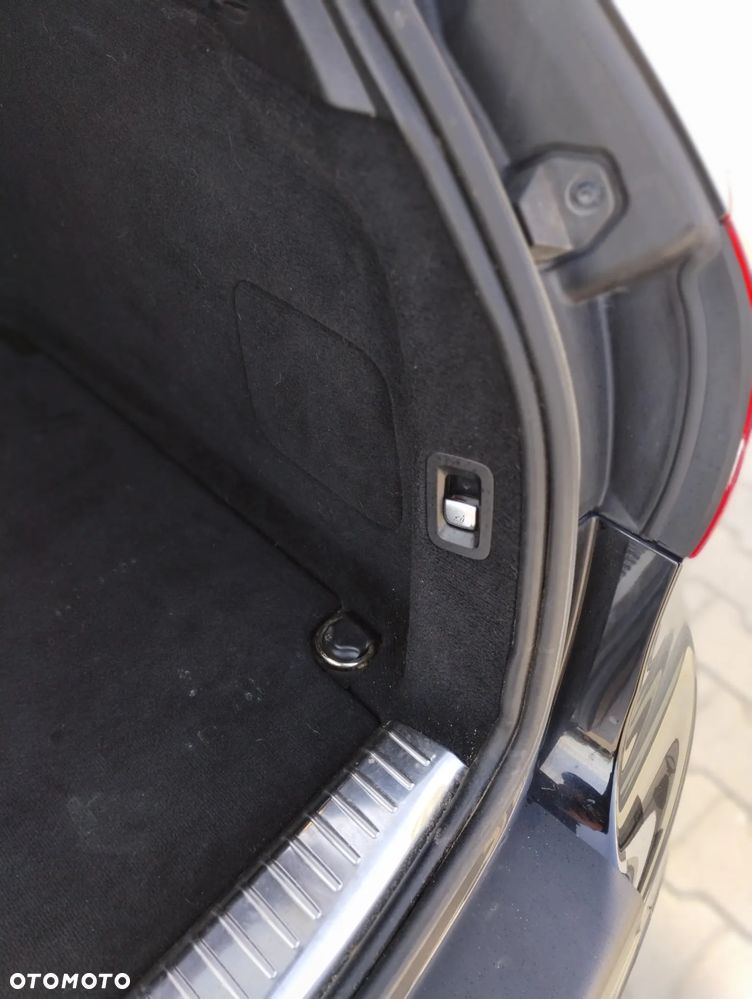 Mercedes-Benz Klasa C 220 d 9G-TRONIC - 21