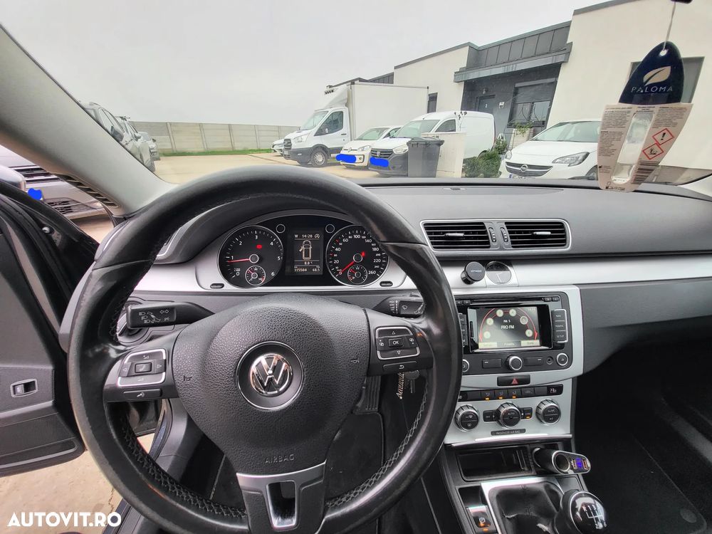 Volkswagen Passat Variant 1.6 TDI BlueMotion - 29