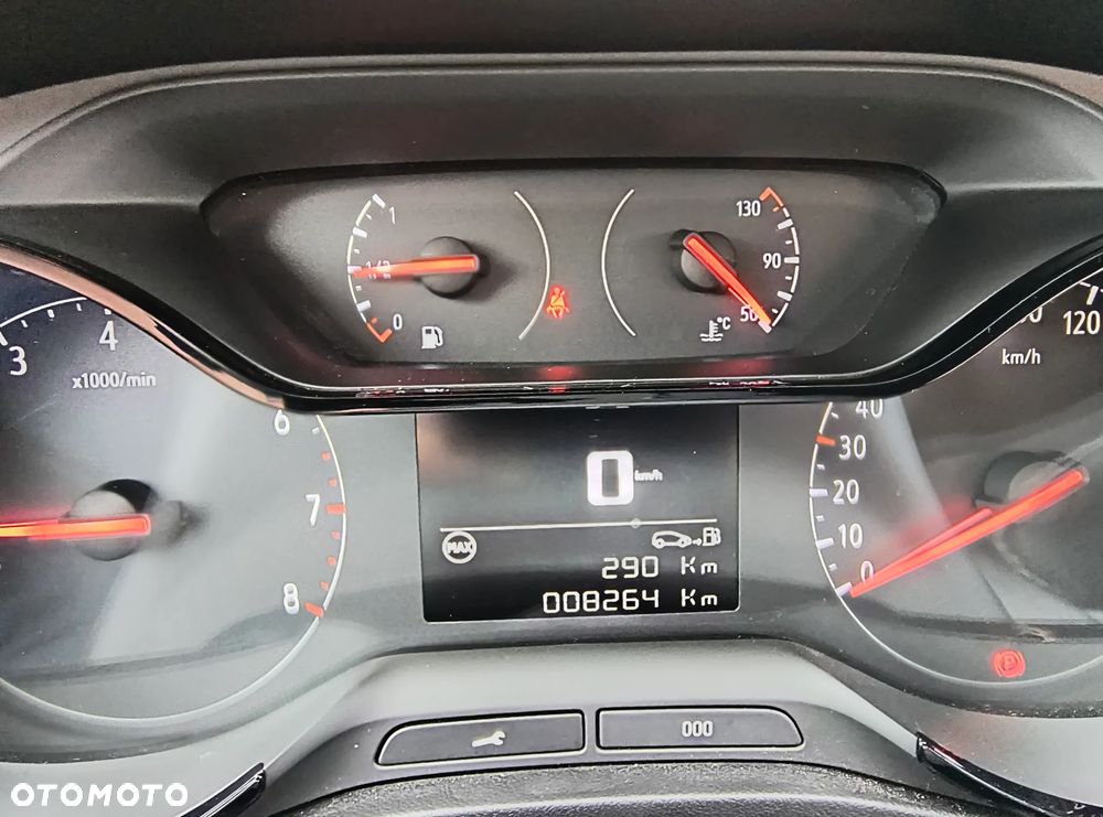 Opel Crossland - 13