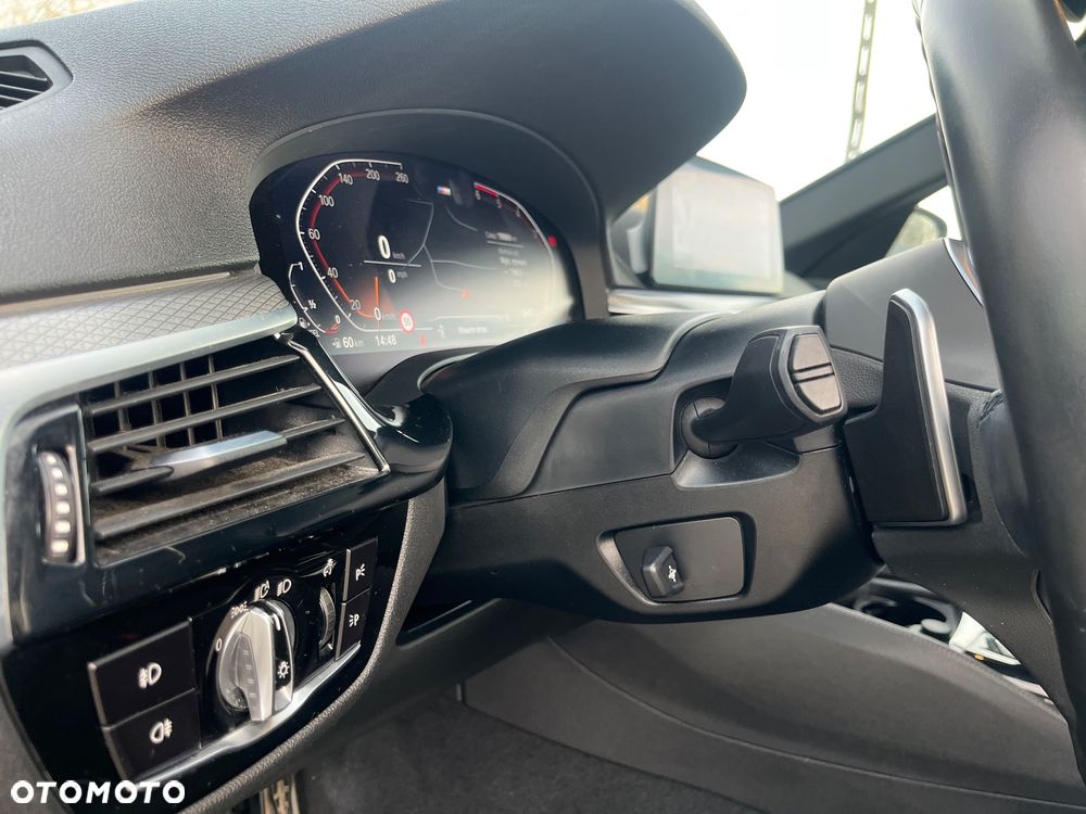 BMW Seria 5 520d xDrive M Sport Edition - 19