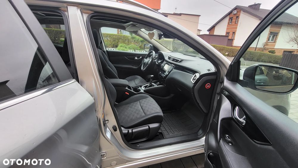 Nissan Qashqai 1.6 DIG-T N-Tec - 13
