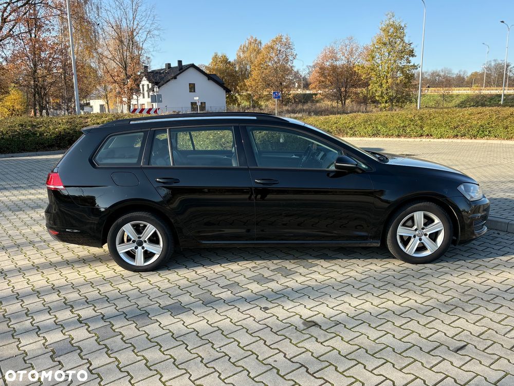 Volkswagen Golf 1.6 TDI 4Motion BlueMotion Technology Comfortline - 4