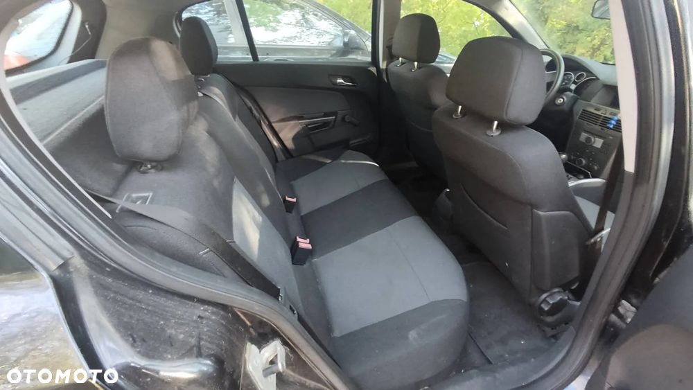 Opel Astra 1.4 - 4