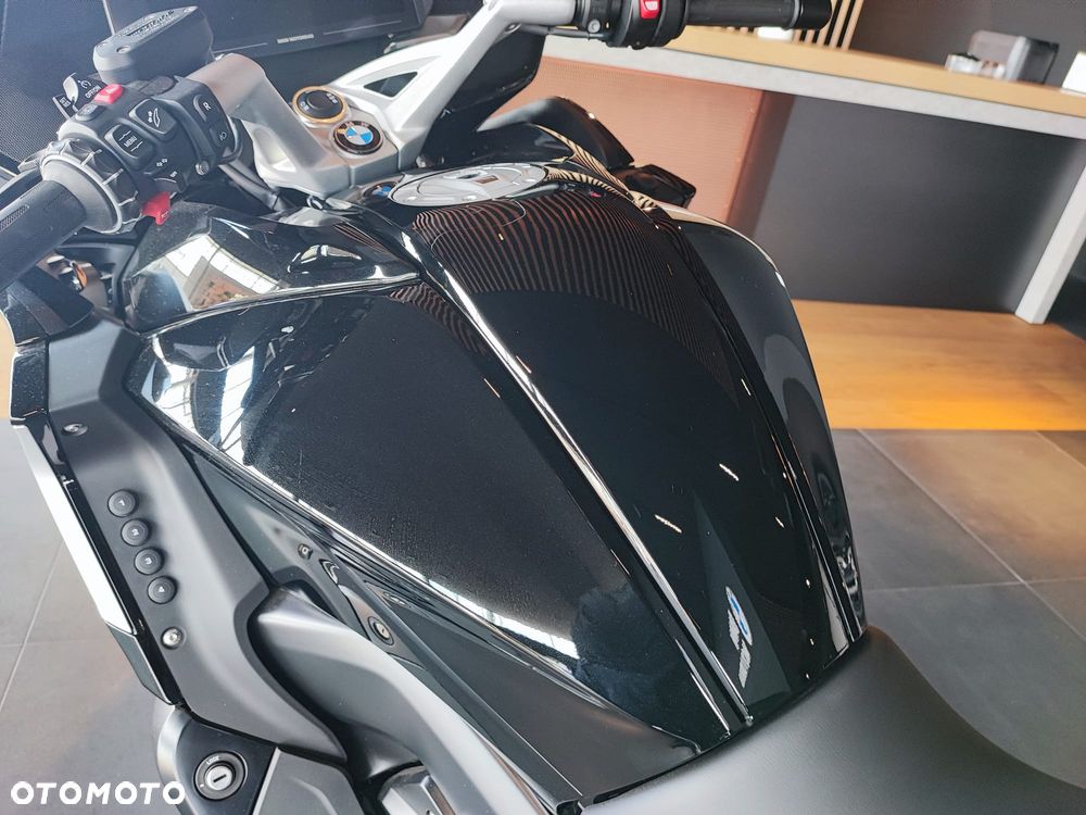 BMW K - 16