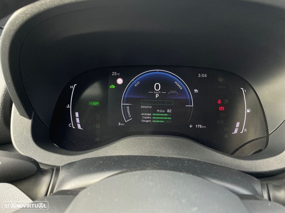 Toyota Yaris Cross 1.5 HDF Square Collection - 15