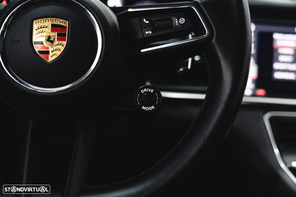 Porsche Panamera Sport Turismo 4 E-Hybrid Platinum Edition PDLS - 25