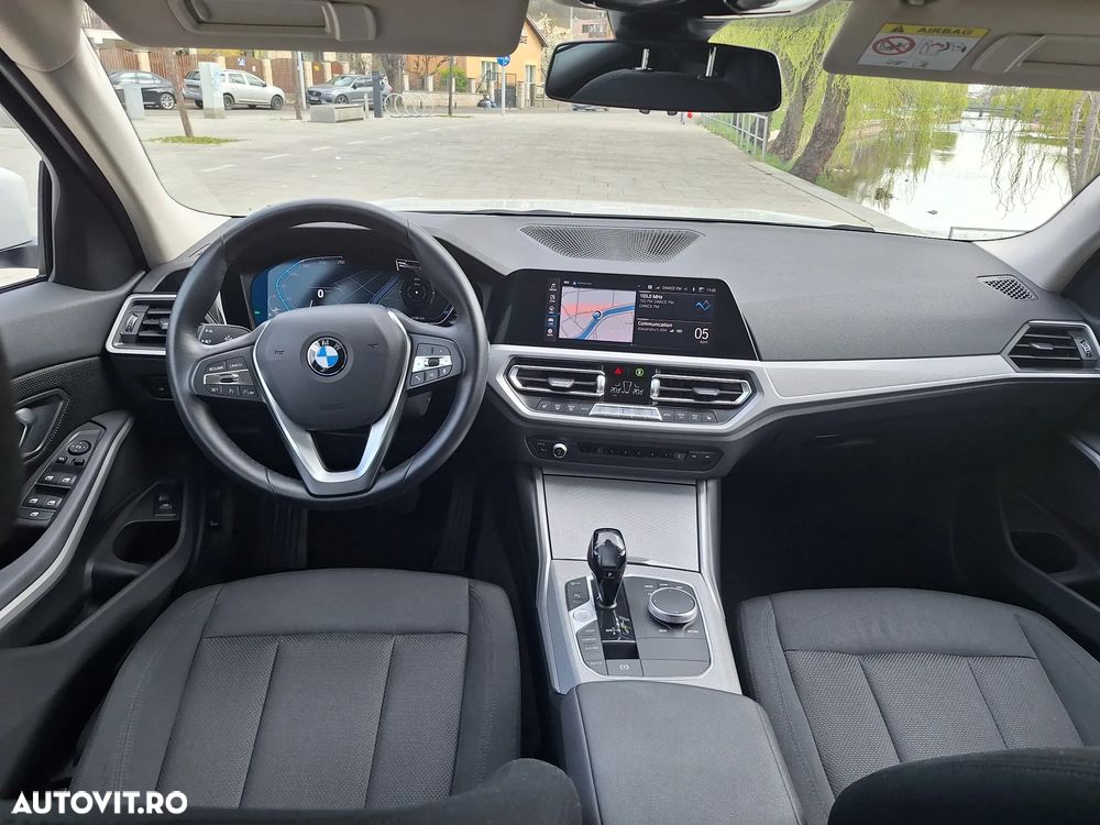 BMW Seria 3 - 8