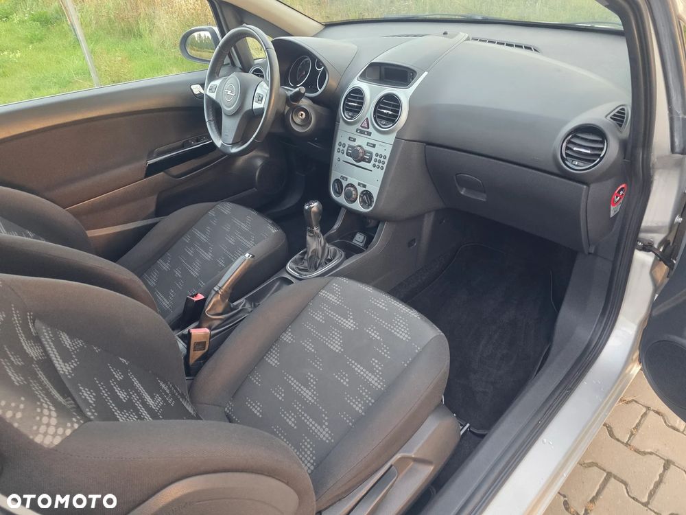 Opel Corsa - 6