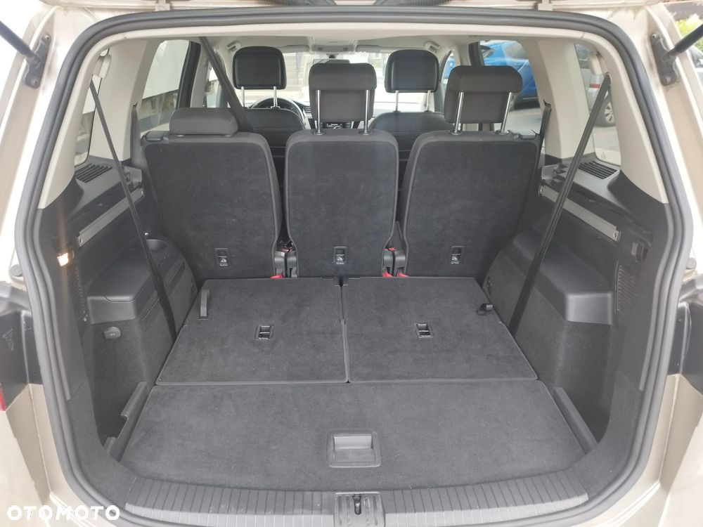 Volkswagen Touran 1.4 TSI (BlueMotion Technology) Comfortline - 32