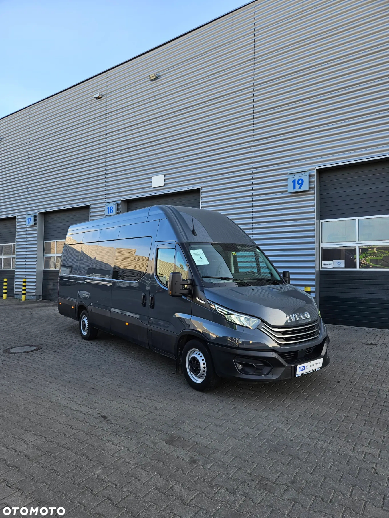 Iveco 35S18A8V (30867) - 3