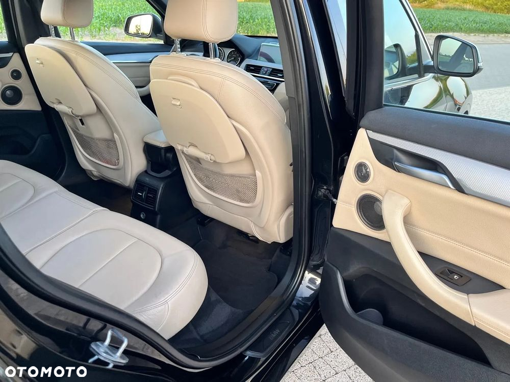 BMW X1 sDrive20d M Sport - 11