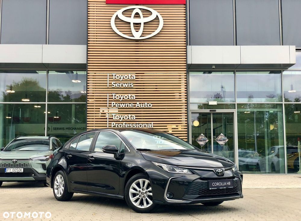 Toyota Corolla - 1
