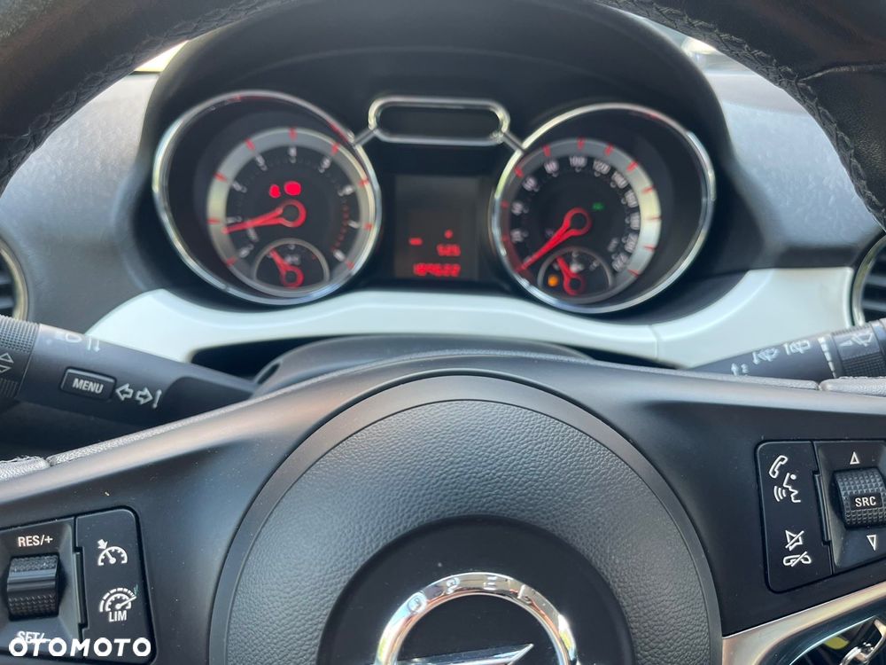 Opel Adam 1.2 ecoFLEX Start/Stop White Link - 12