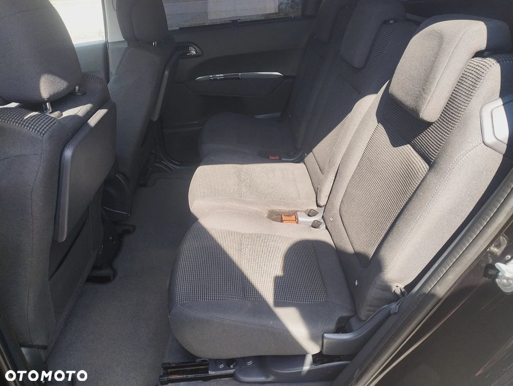Peugeot 5008 2.0 HDi Family 7os - 13