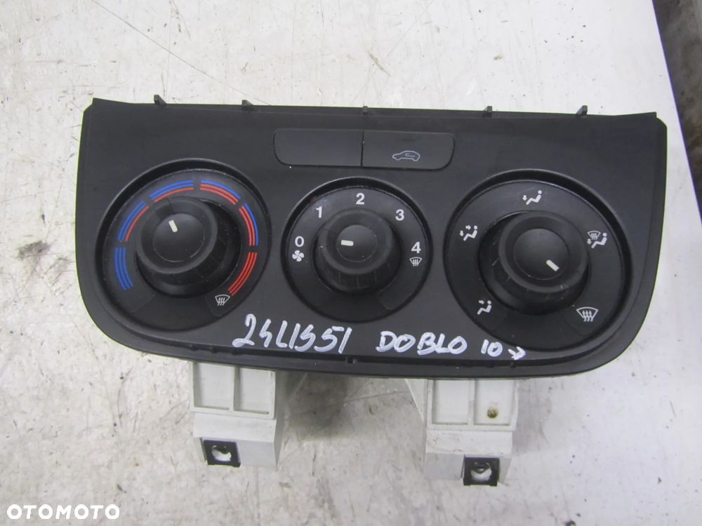 fiat doblo 10r->panel sterowania nawiewem - 1