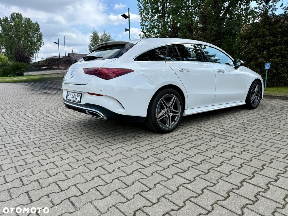 Mercedes-Benz CLA 200 AMG Line 7G-DCT - 3