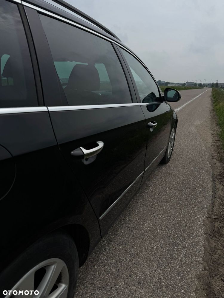 Volkswagen Passat - 9