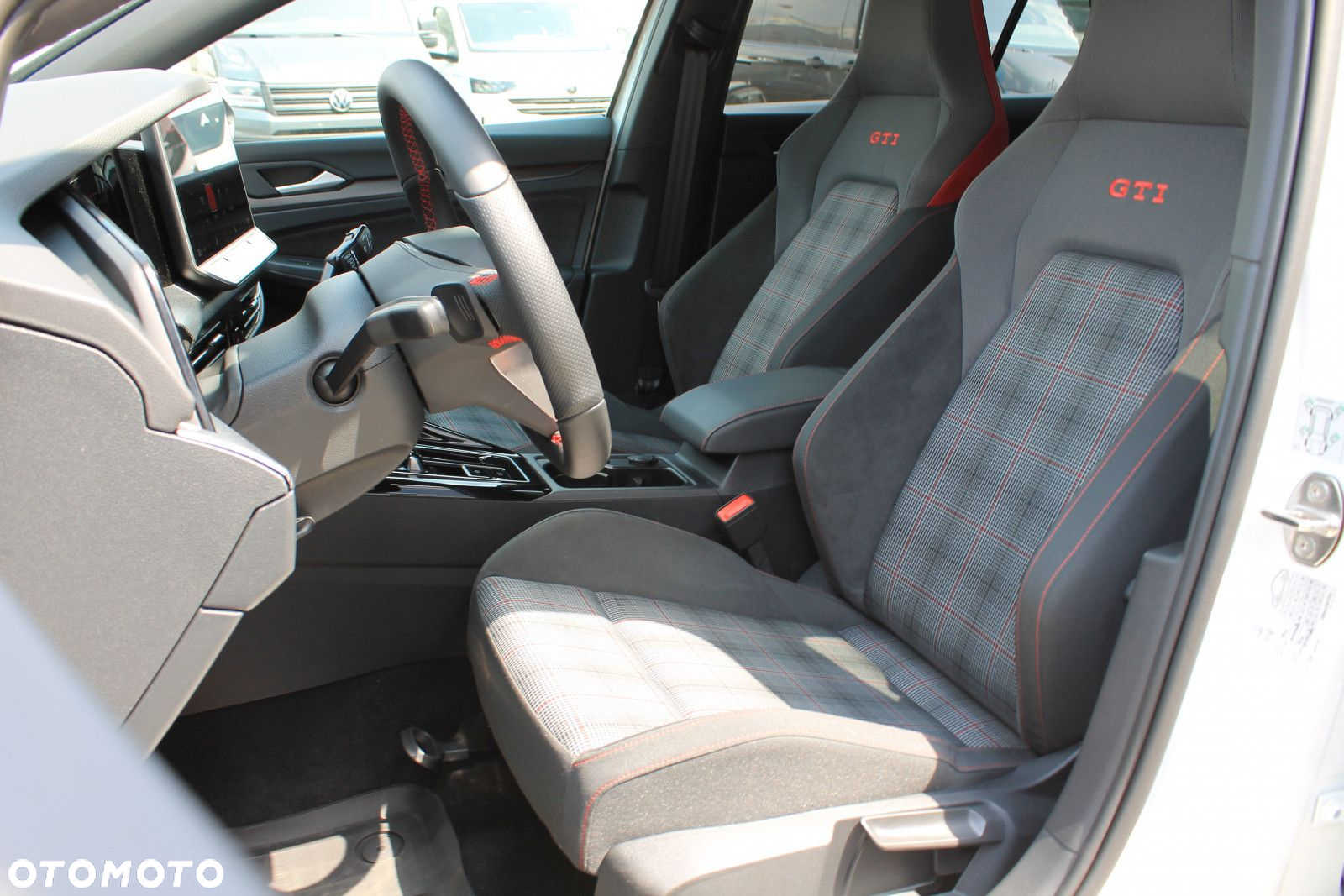 Volkswagen Golf - 11