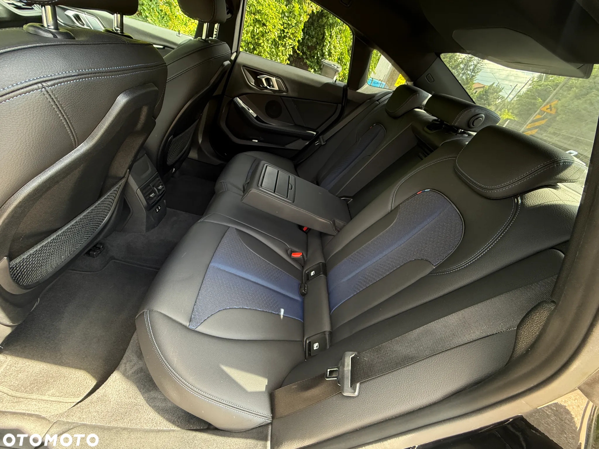 BMW Seria 2 218i M Sport - 36