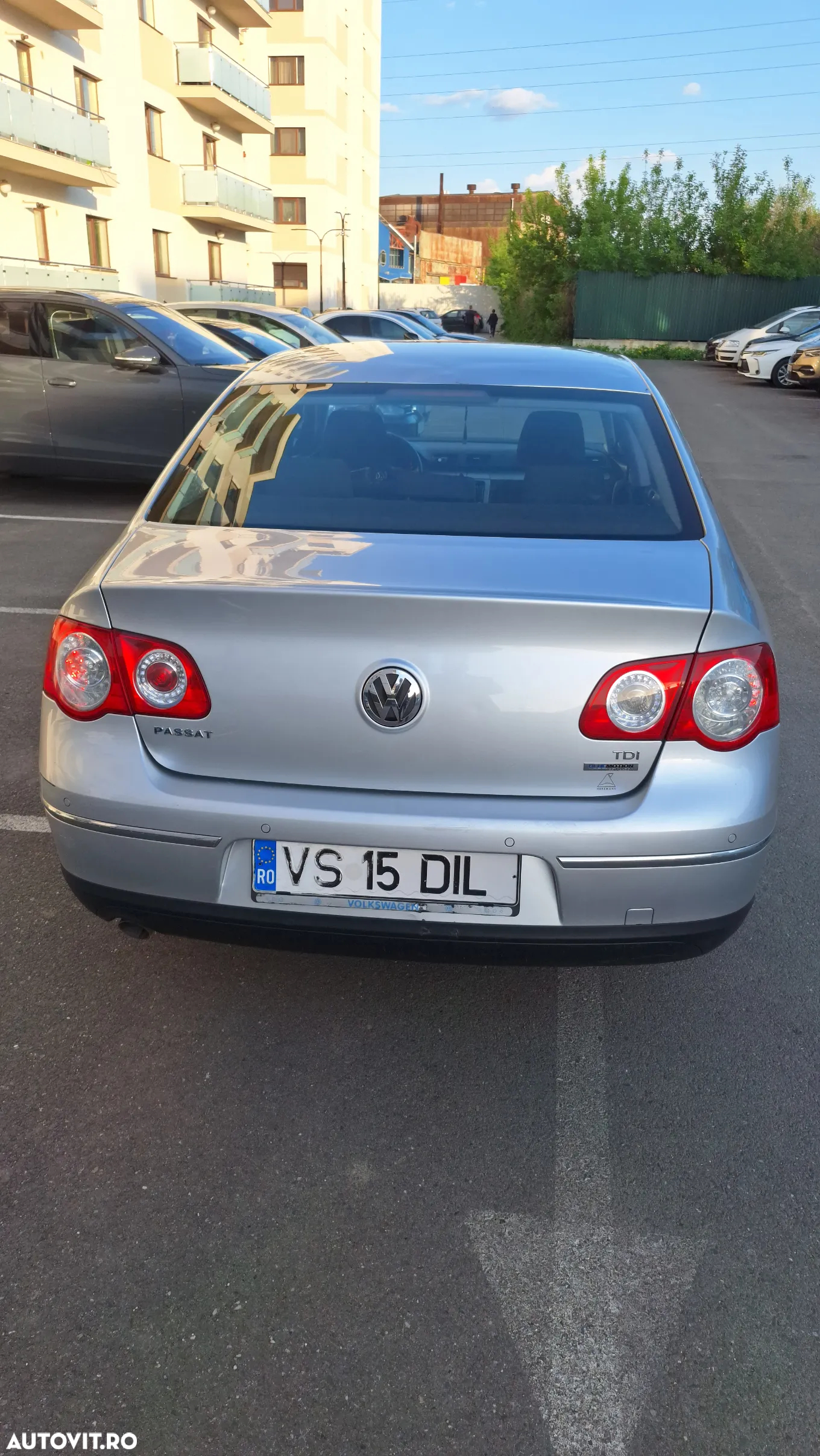 Volkswagen Passat 1.6 TDI BlueMotion - 29