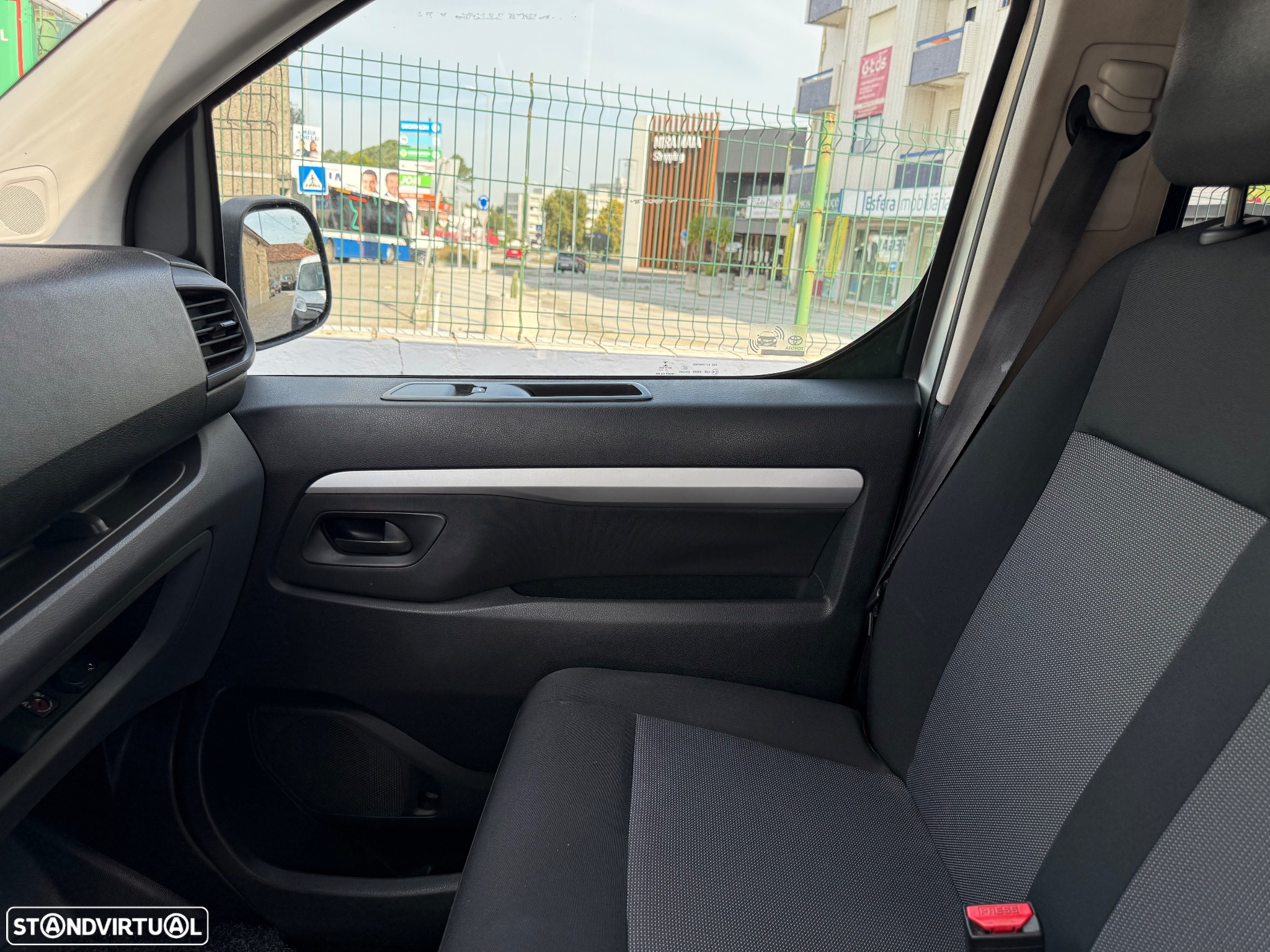Toyota Proace 1.6 D-4D L1 6L - 34