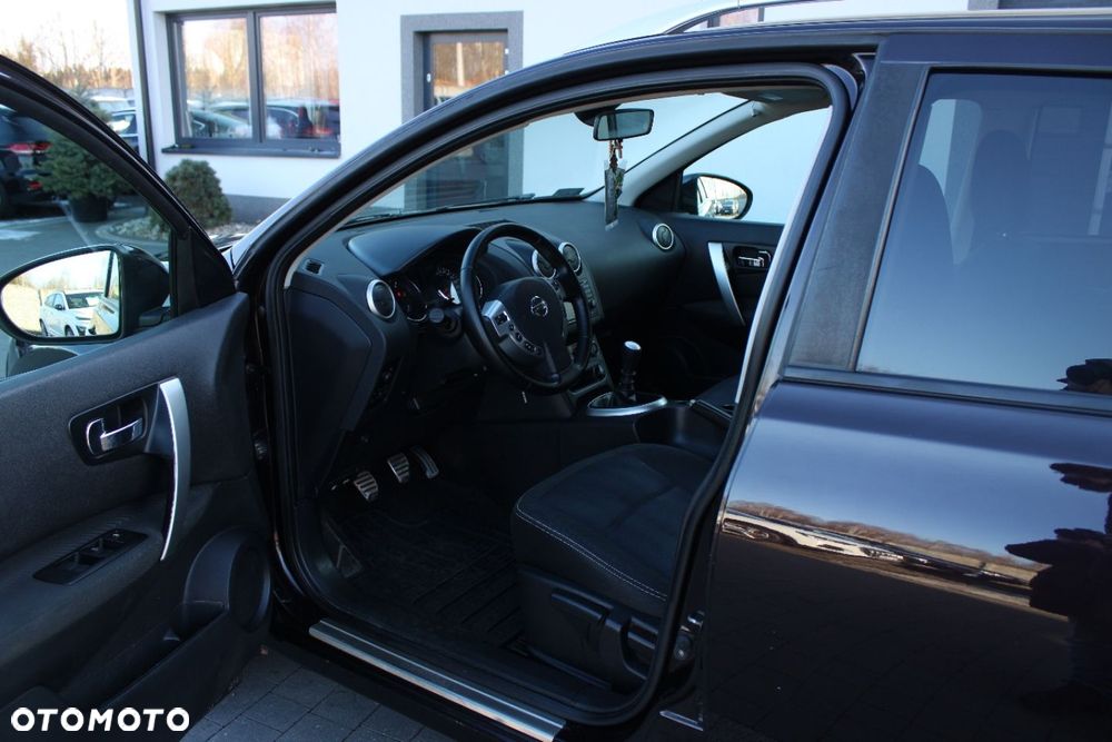 Nissan Qashqai - 16
