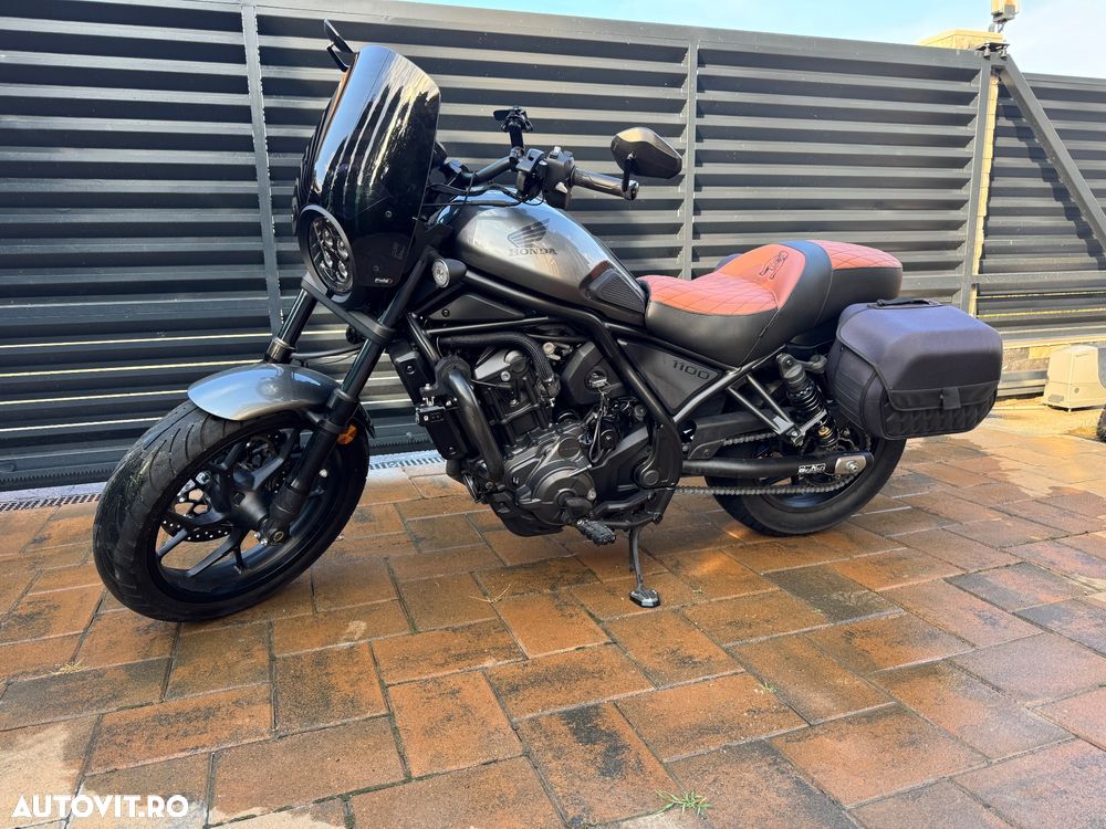 Honda Rebel 1100 - 1