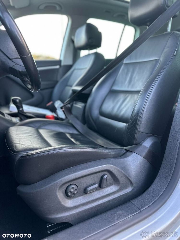 Volkswagen Tiguan - 8