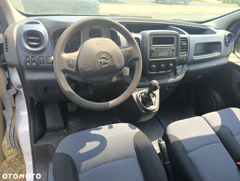 Opel Vivaro - 6