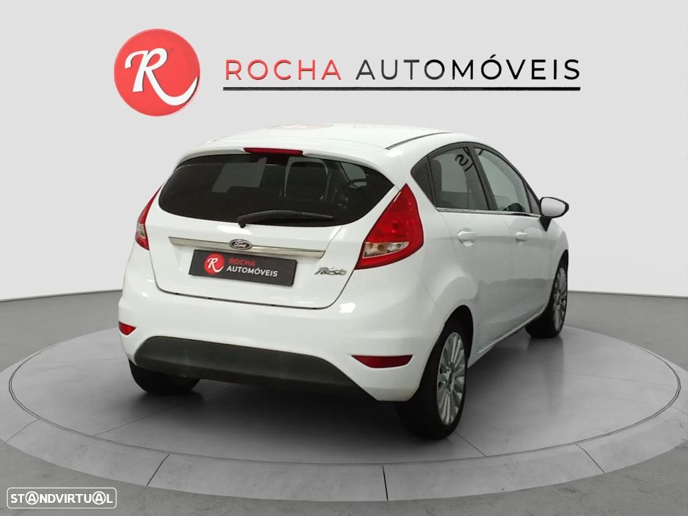 Ford Fiesta - 4