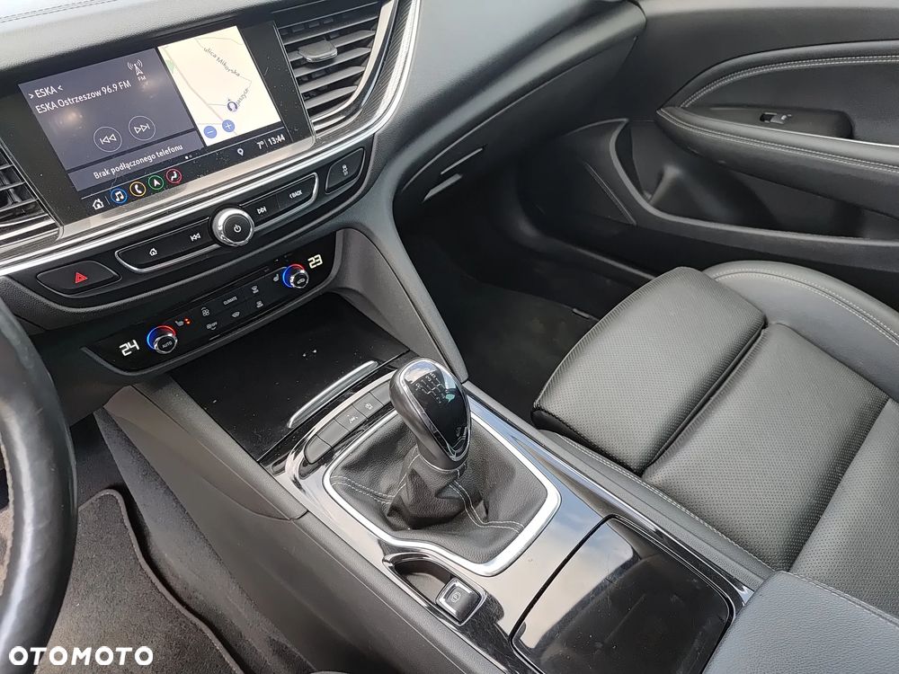 Opel Insignia - 22