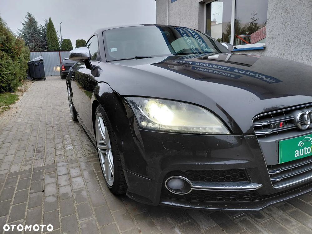 Audi TT S Coupé - 14