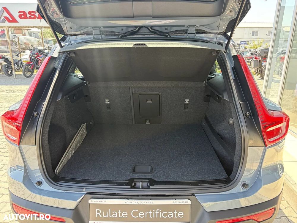 Volvo XC 40 - 12