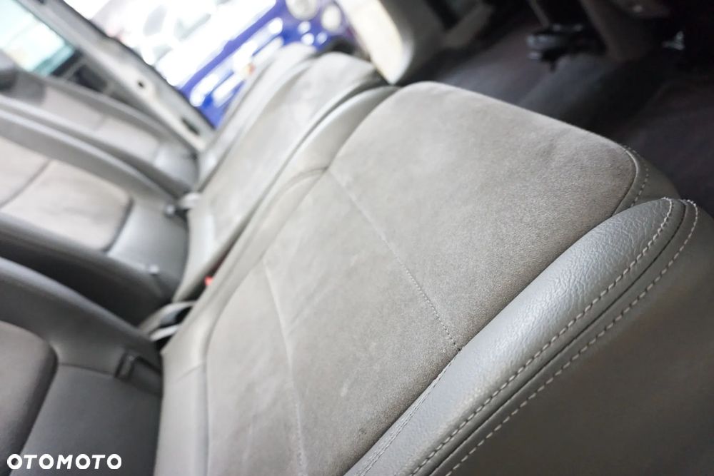 Volkswagen Sharan 2.0 TDI BlueMotion Technology Highline - 26