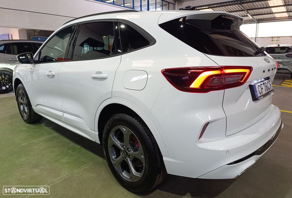 Ford Kuga 2.5 PHEV ST-Line - 4