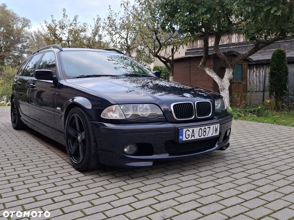 BMW Seria 3 328i - 1