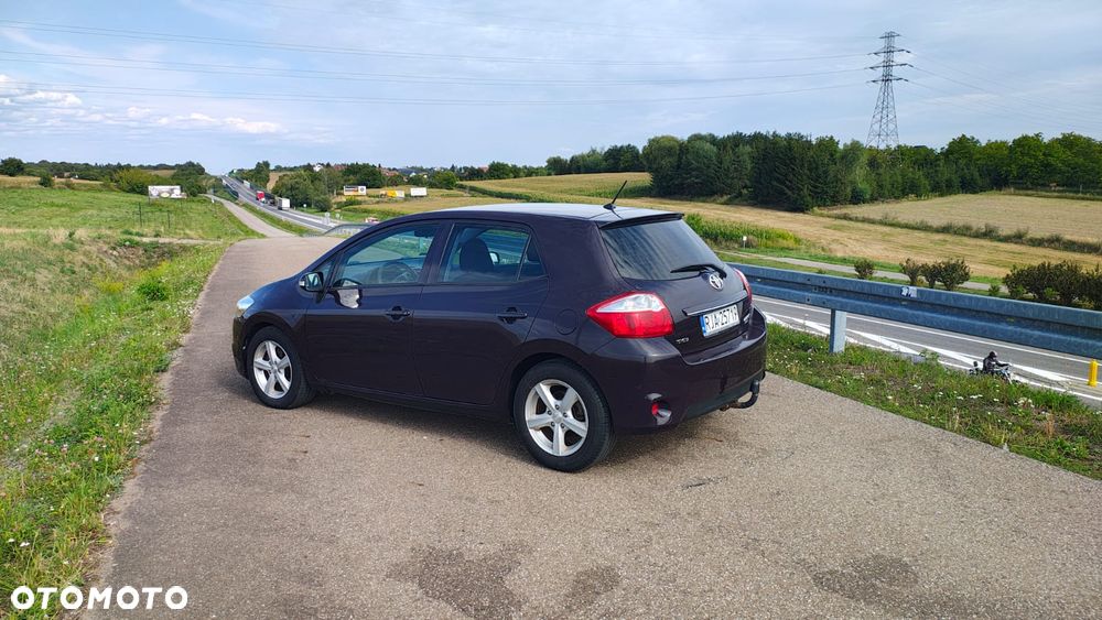 Toyota Auris 1.4 D-4D Luna - 7