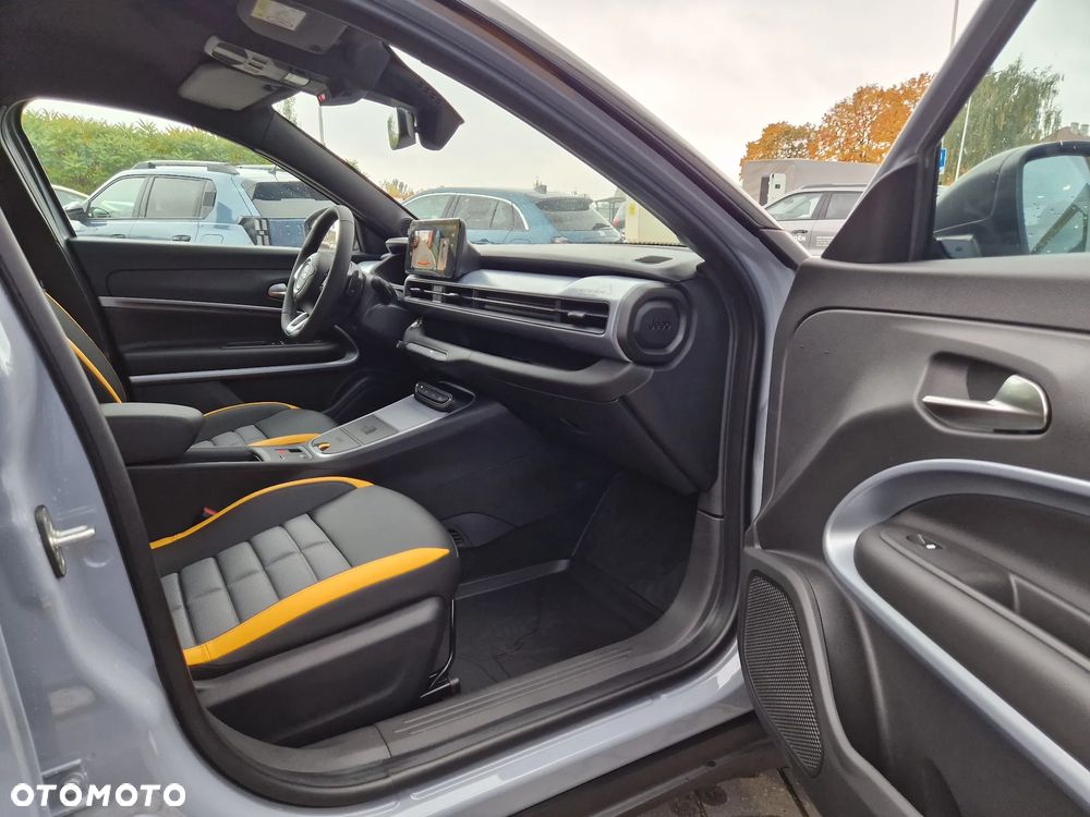 Jeep Avenger 1.2 T3 mHEV The North Face 4xe eDCT6 - 23