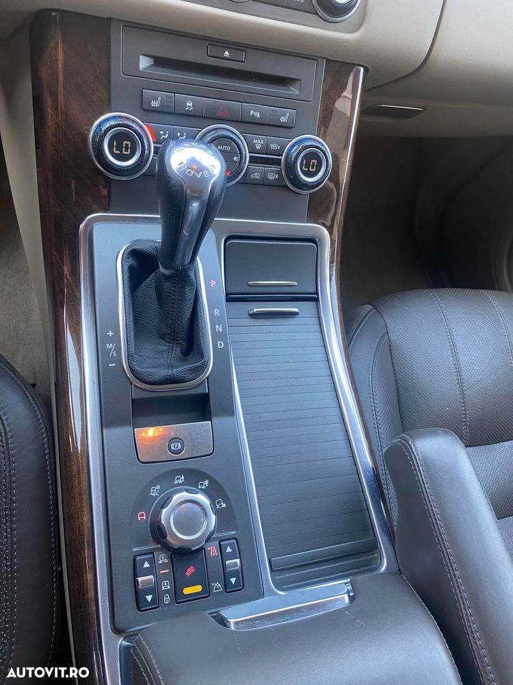 Land Rover Range Rover Sport 3.0 TDV6 SE - 13