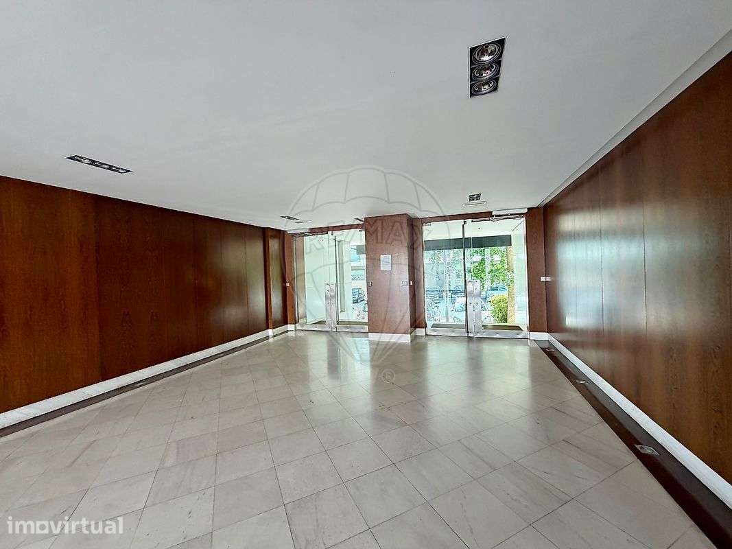 Apartamento T3 para arrendamento - Grande imagem: 4/41