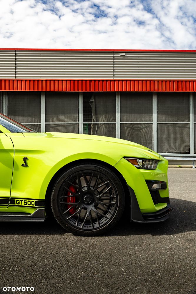 Ford Mustang - 15