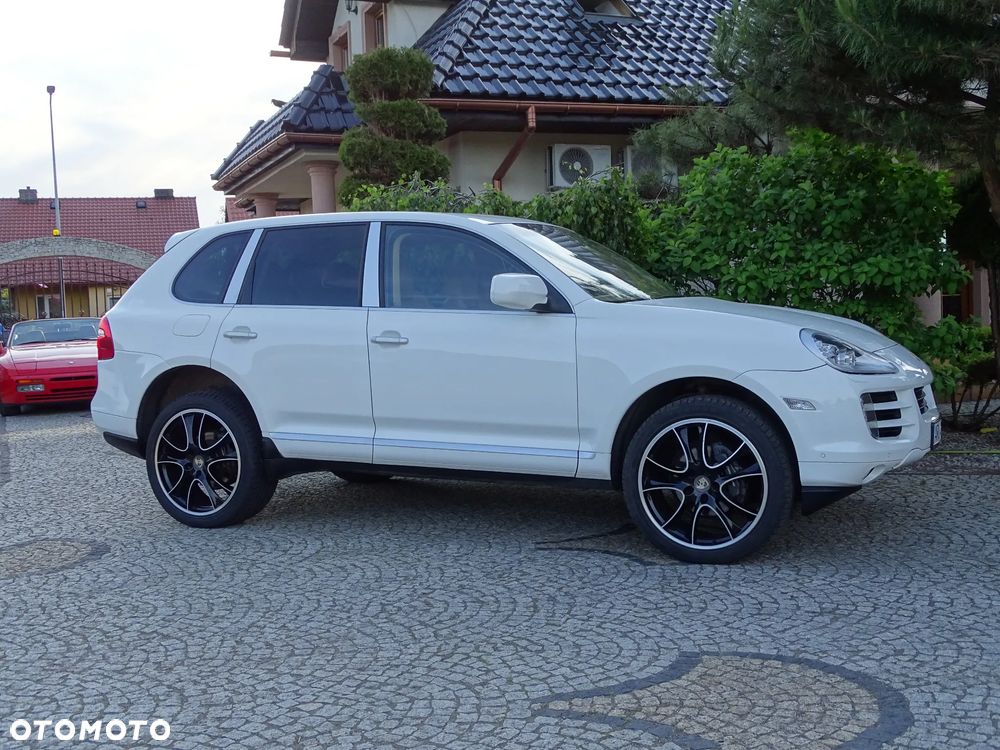 Volkswagen Touareg 3.0 V6 TDI DPF Automatik Individual - 9