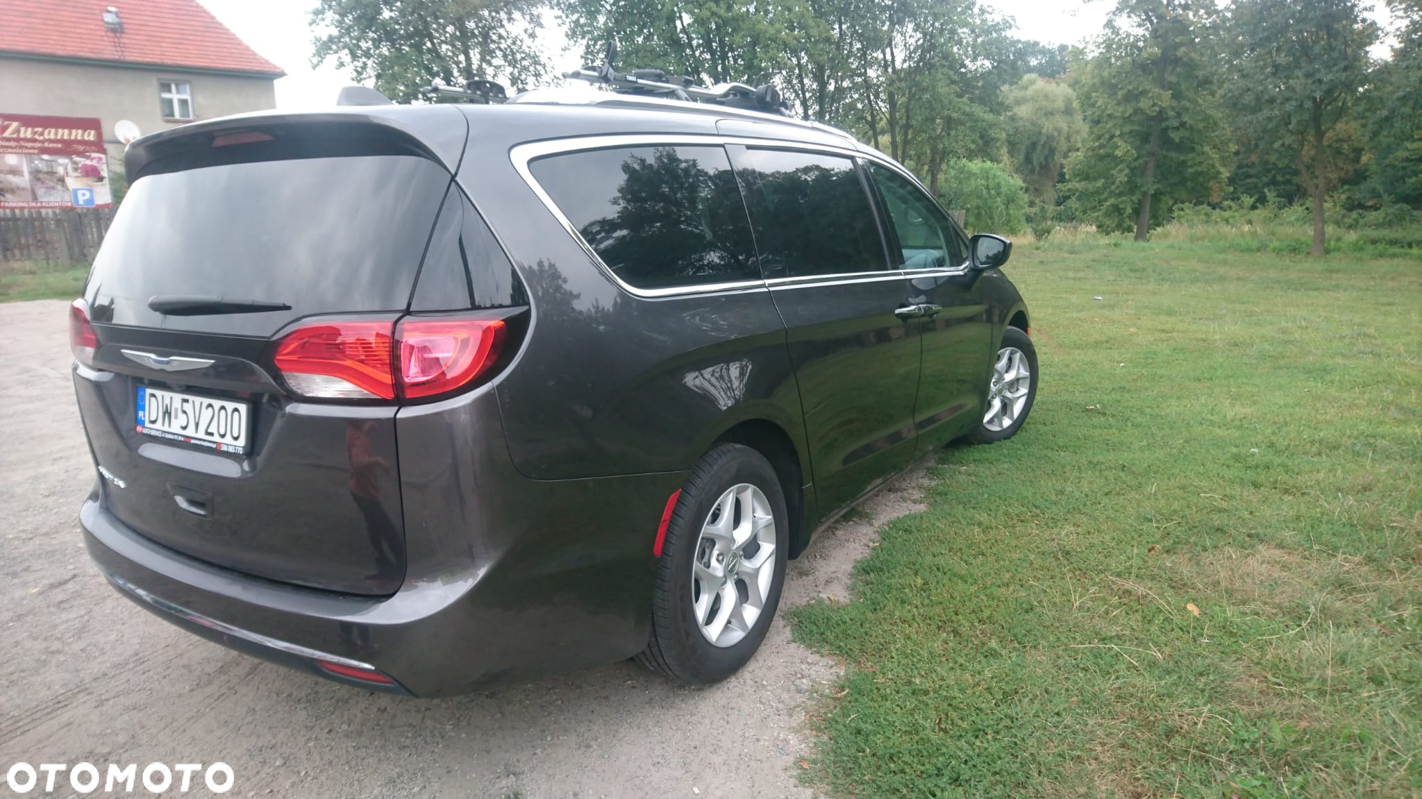 Chrysler Pacifica - 5