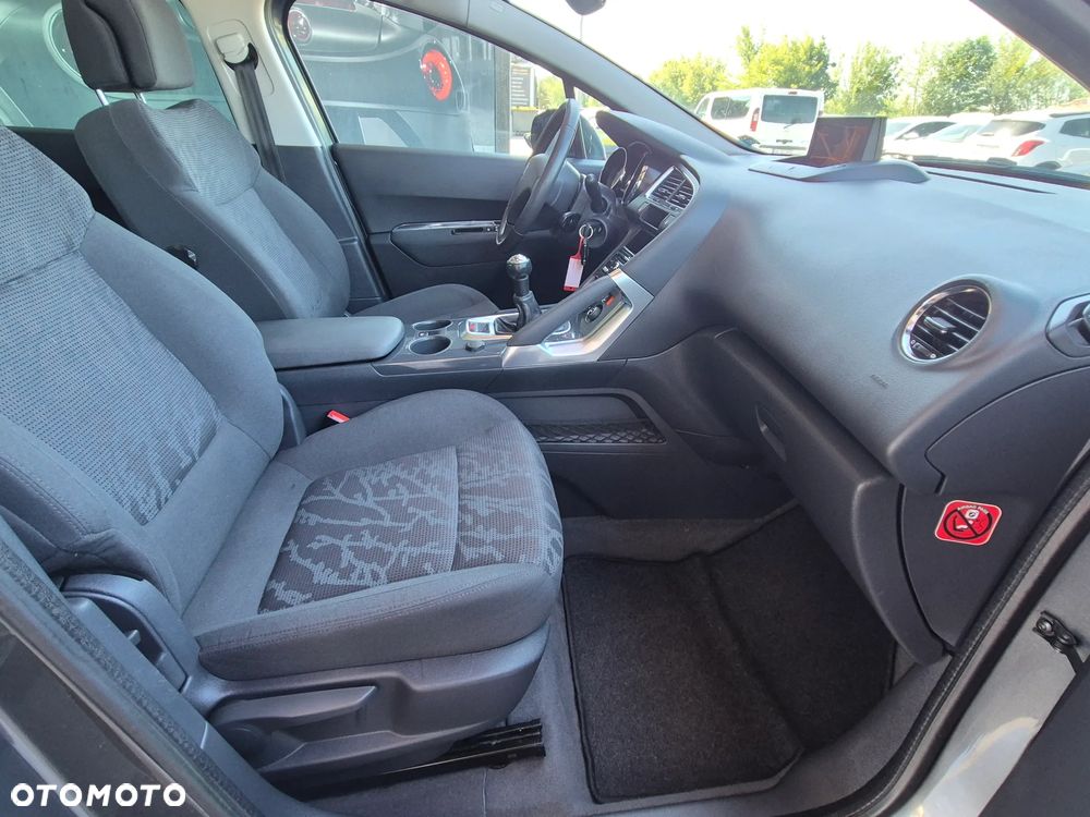 Peugeot 3008 120 VTi Premium - 31