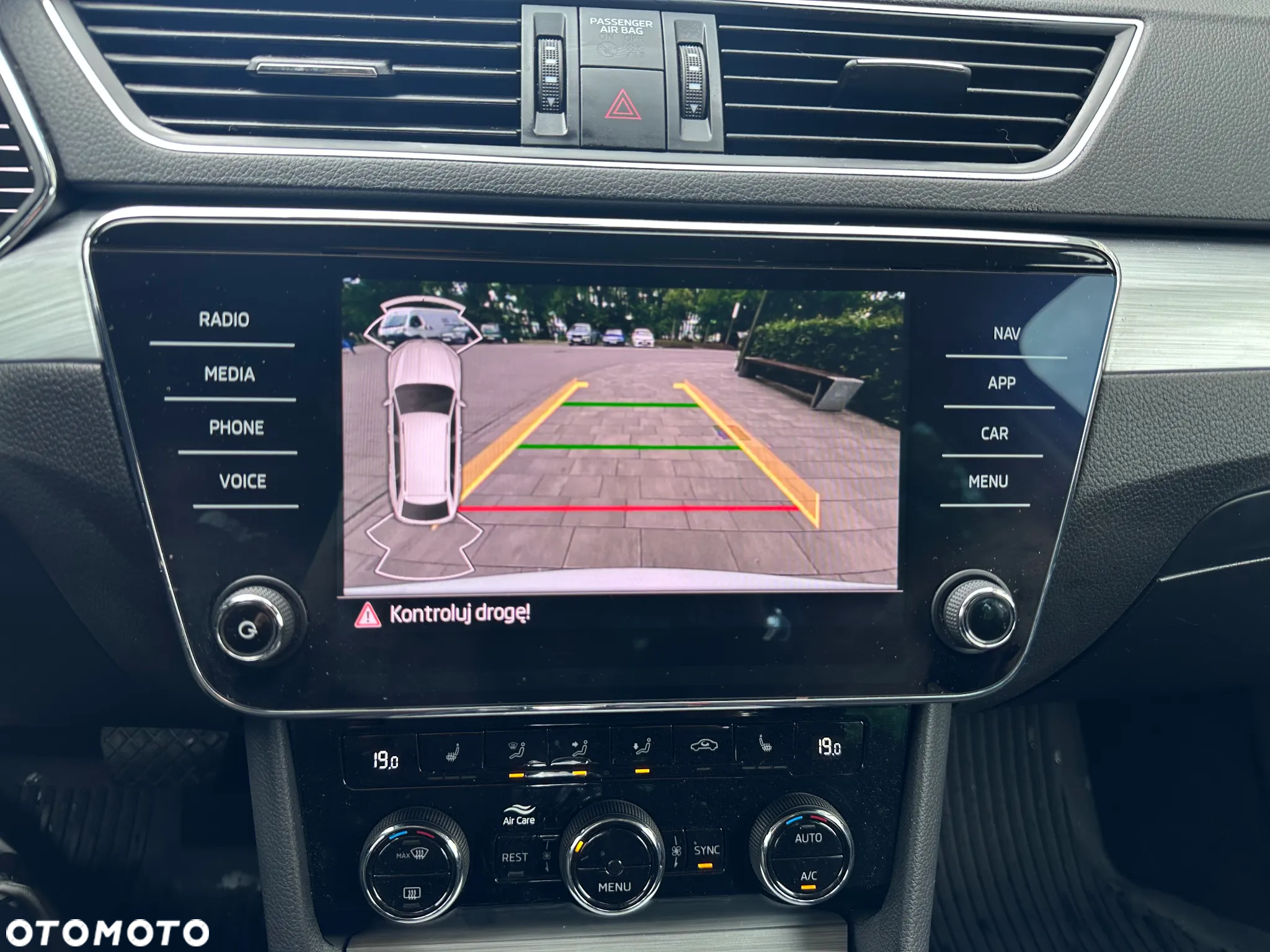 Skoda Superb 1.5 TSI Ambition DSG - 16